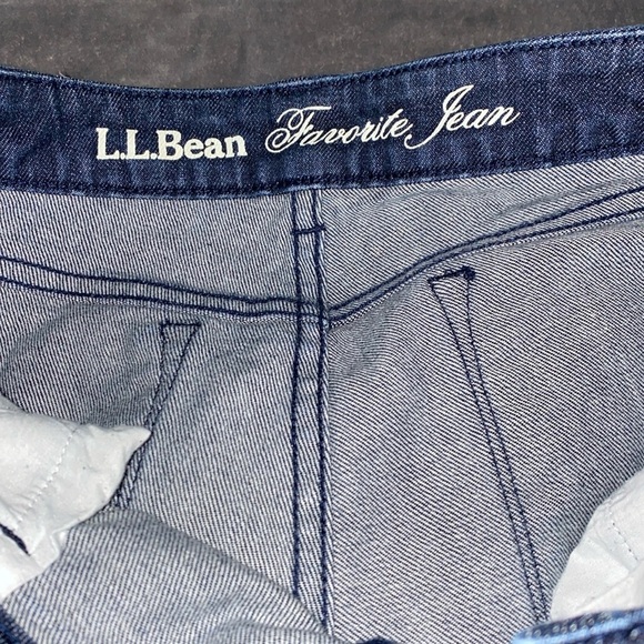 L.L.Bean Favorite Fit Curvy Jeans - Picture 5 of 5